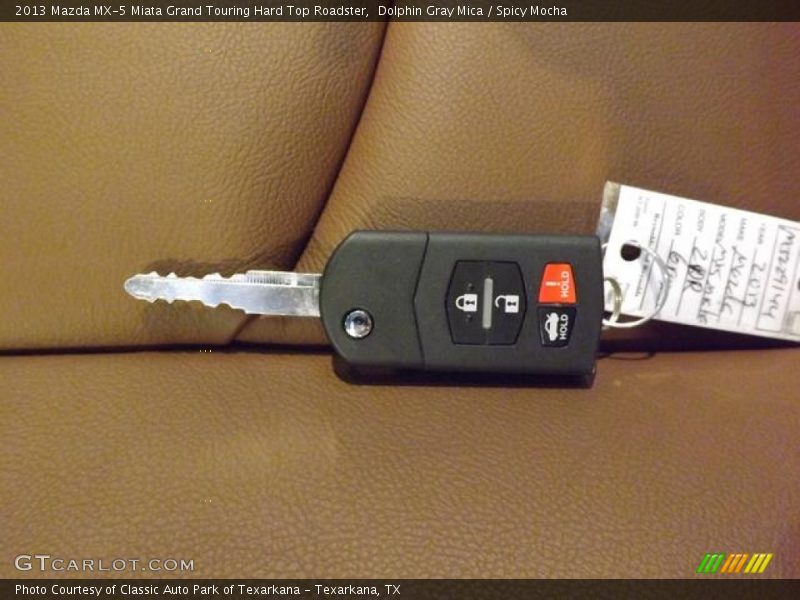 Keys of 2013 MX-5 Miata Grand Touring Hard Top Roadster
