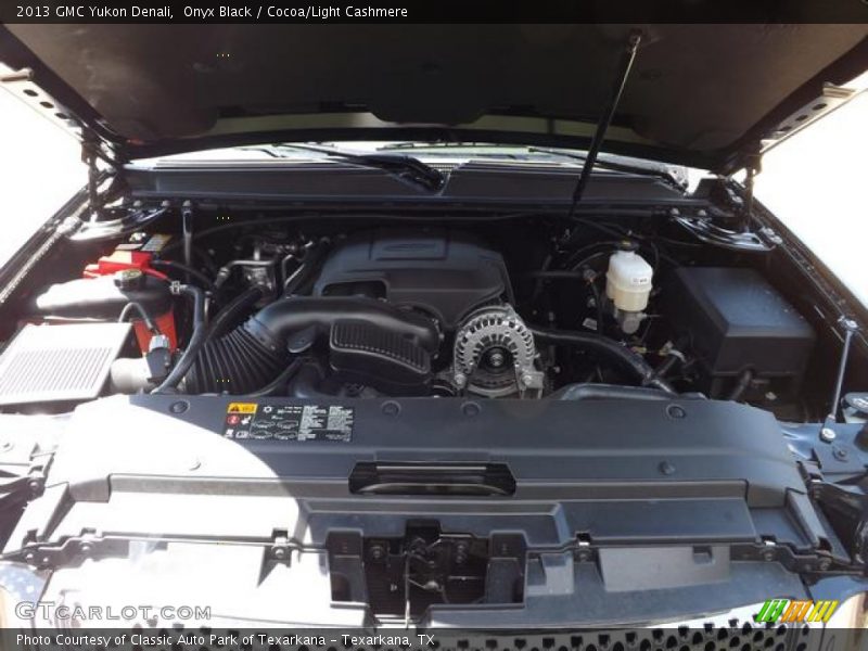 Onyx Black / Cocoa/Light Cashmere 2013 GMC Yukon Denali