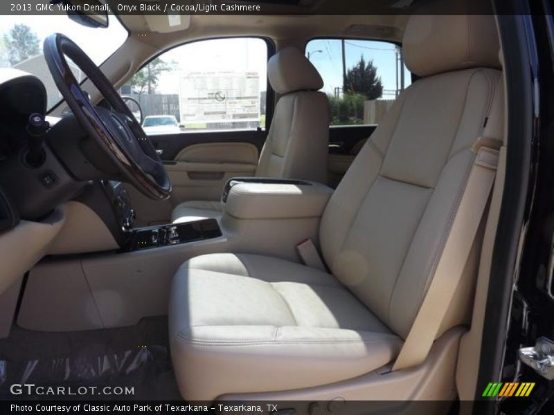 Onyx Black / Cocoa/Light Cashmere 2013 GMC Yukon Denali