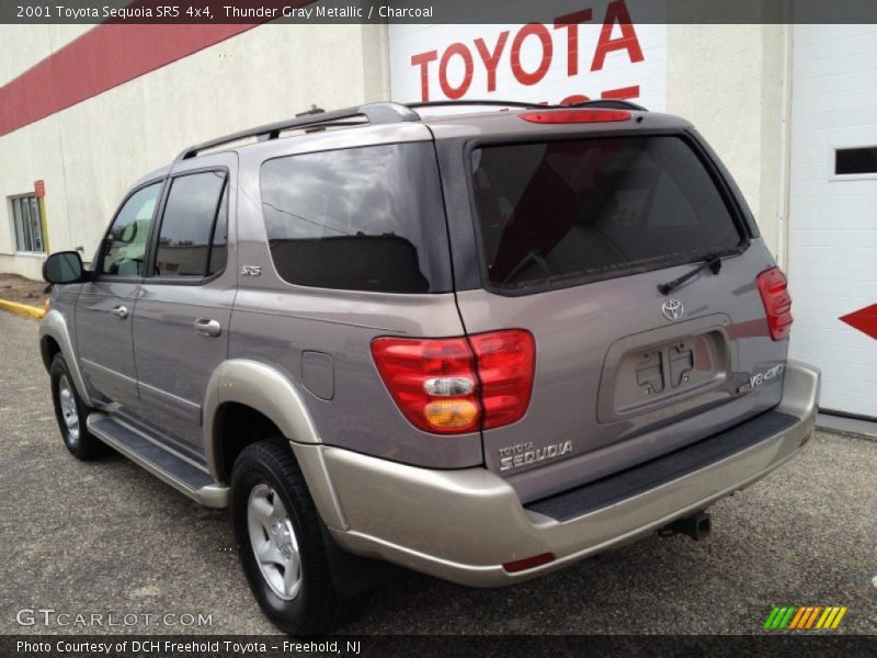 Thunder Gray Metallic / Charcoal 2001 Toyota Sequoia SR5 4x4