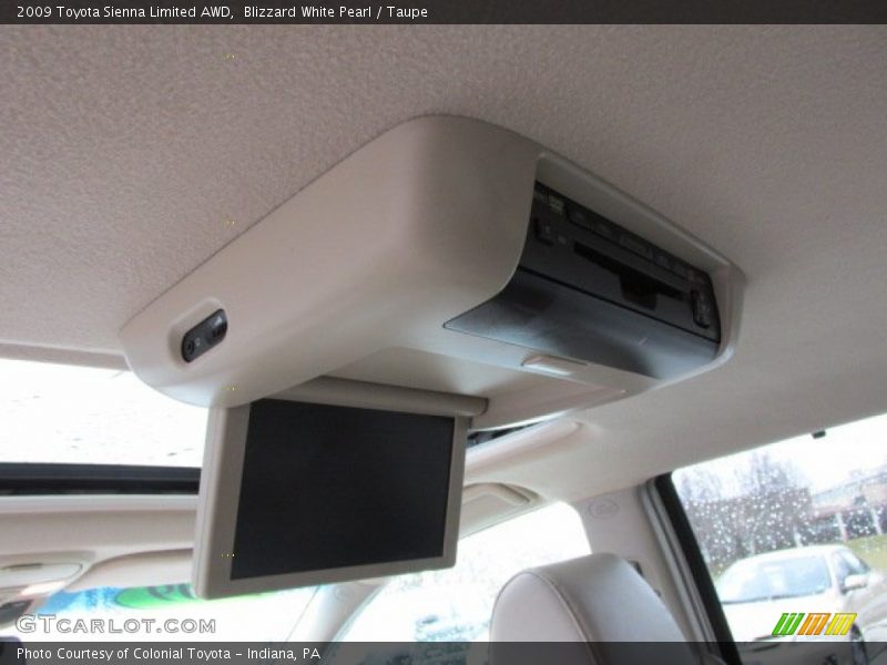 Blizzard White Pearl / Taupe 2009 Toyota Sienna Limited AWD