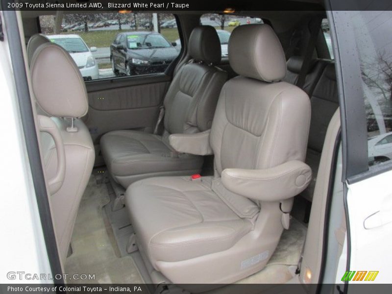 Blizzard White Pearl / Taupe 2009 Toyota Sienna Limited AWD