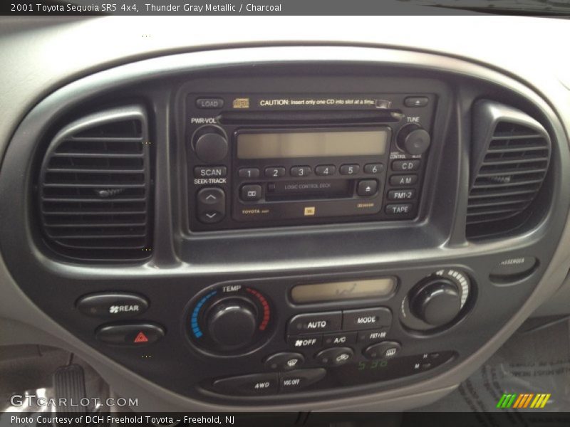 Thunder Gray Metallic / Charcoal 2001 Toyota Sequoia SR5 4x4