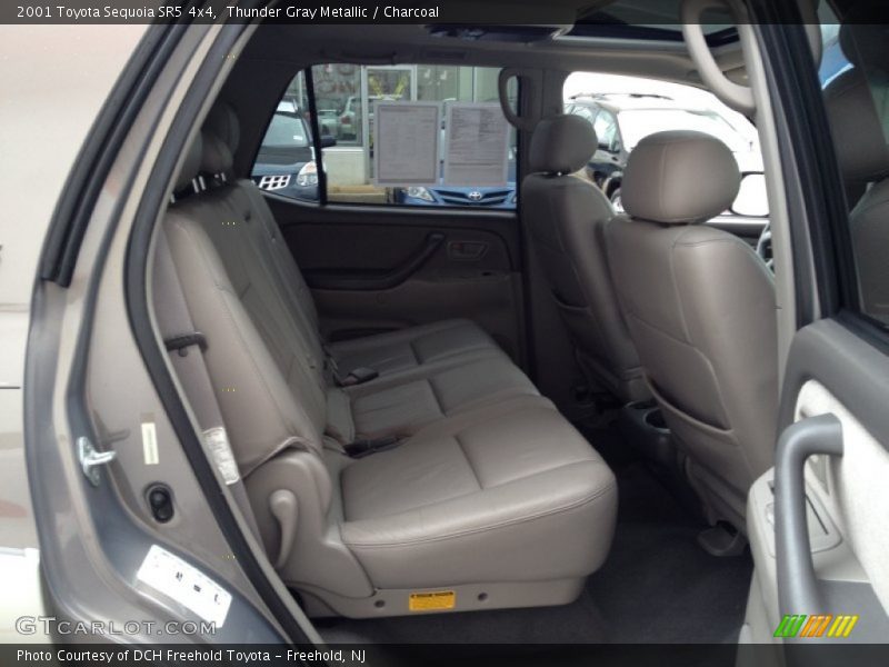 Thunder Gray Metallic / Charcoal 2001 Toyota Sequoia SR5 4x4