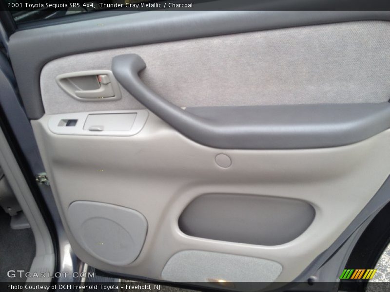 Thunder Gray Metallic / Charcoal 2001 Toyota Sequoia SR5 4x4