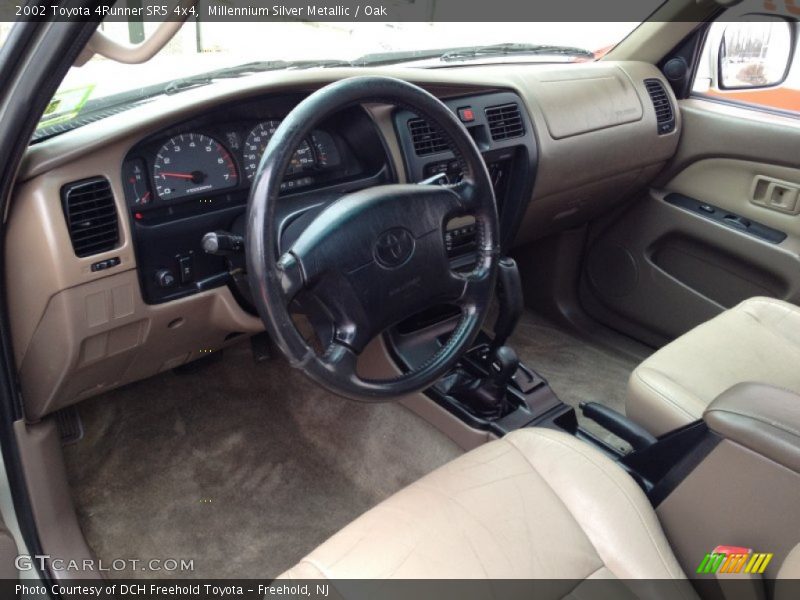Millennium Silver Metallic / Oak 2002 Toyota 4Runner SR5 4x4