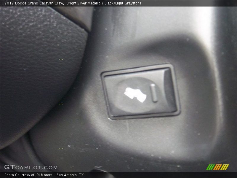 Bright Silver Metallic / Black/Light Graystone 2012 Dodge Grand Caravan Crew