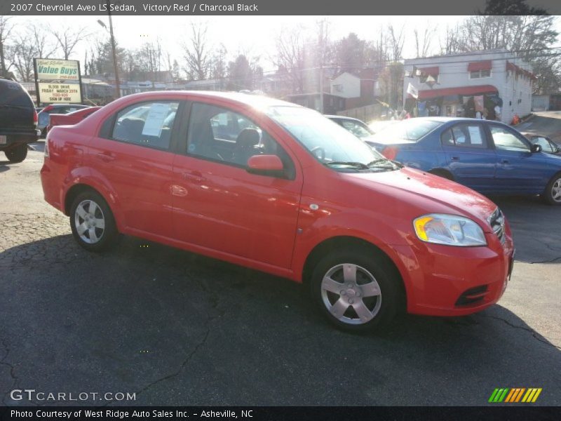Victory Red / Charcoal Black 2007 Chevrolet Aveo LS Sedan