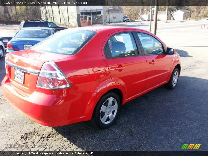 Victory Red / Charcoal Black 2007 Chevrolet Aveo LS Sedan