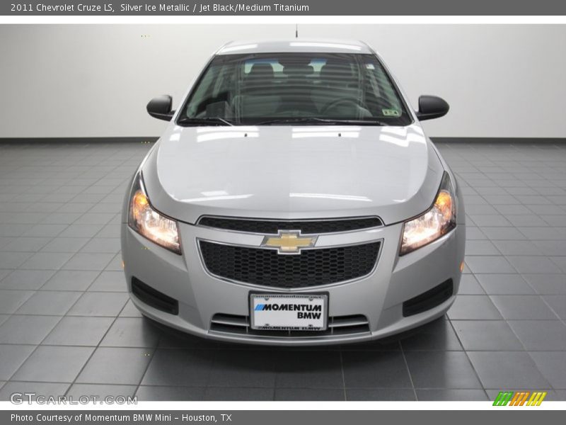 Silver Ice Metallic / Jet Black/Medium Titanium 2011 Chevrolet Cruze LS