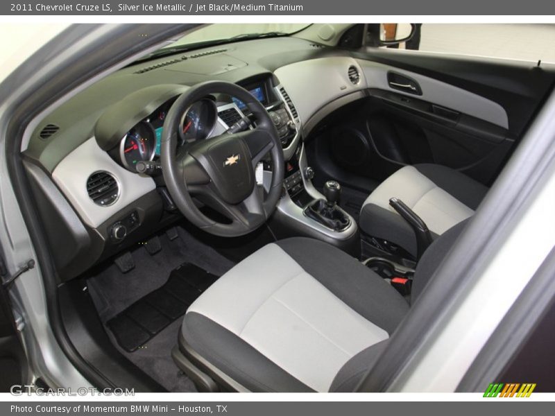 Silver Ice Metallic / Jet Black/Medium Titanium 2011 Chevrolet Cruze LS