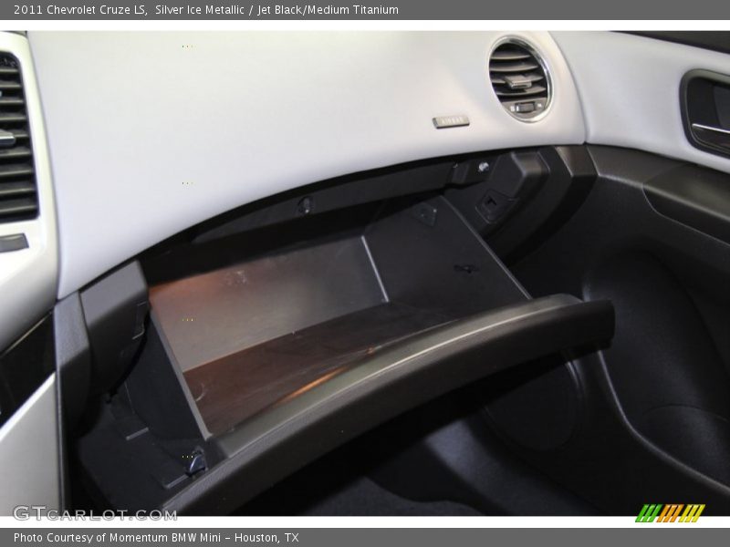 Silver Ice Metallic / Jet Black/Medium Titanium 2011 Chevrolet Cruze LS