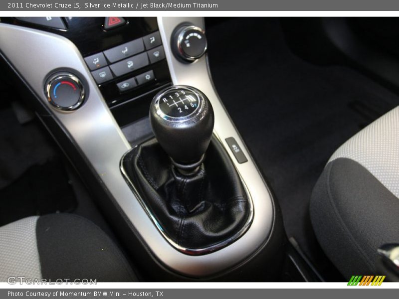 Silver Ice Metallic / Jet Black/Medium Titanium 2011 Chevrolet Cruze LS
