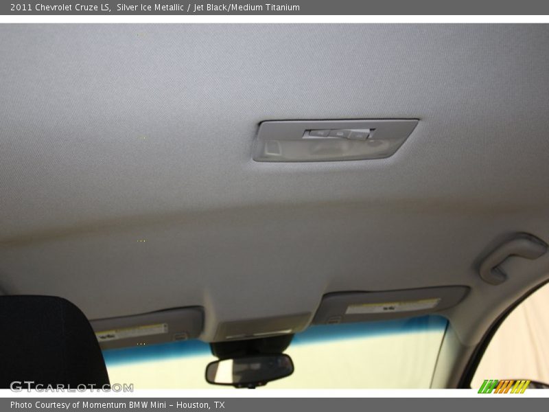 Silver Ice Metallic / Jet Black/Medium Titanium 2011 Chevrolet Cruze LS
