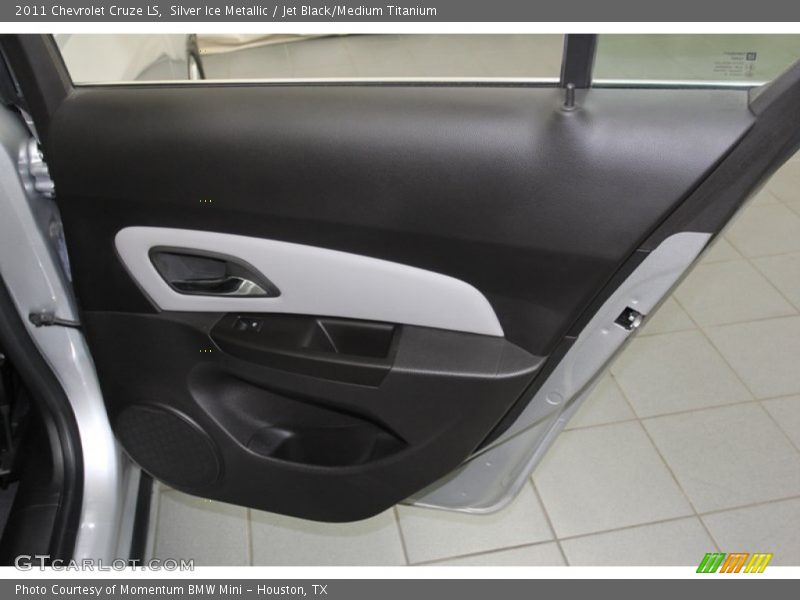 Silver Ice Metallic / Jet Black/Medium Titanium 2011 Chevrolet Cruze LS