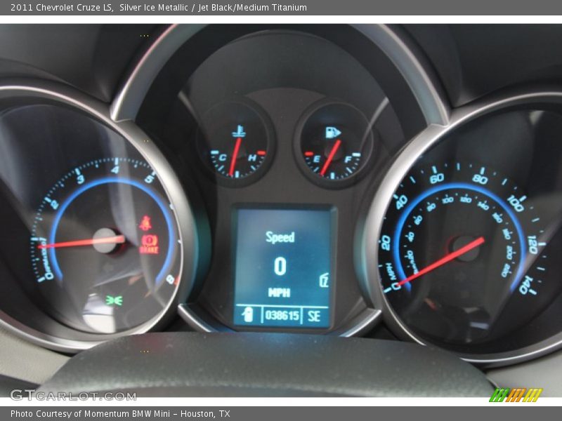 Silver Ice Metallic / Jet Black/Medium Titanium 2011 Chevrolet Cruze LS