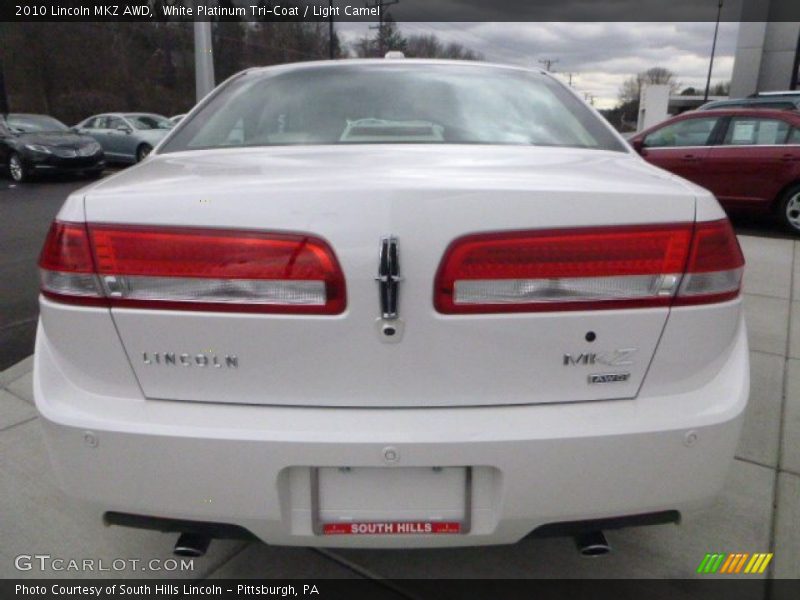 White Platinum Tri-Coat / Light Camel 2010 Lincoln MKZ AWD