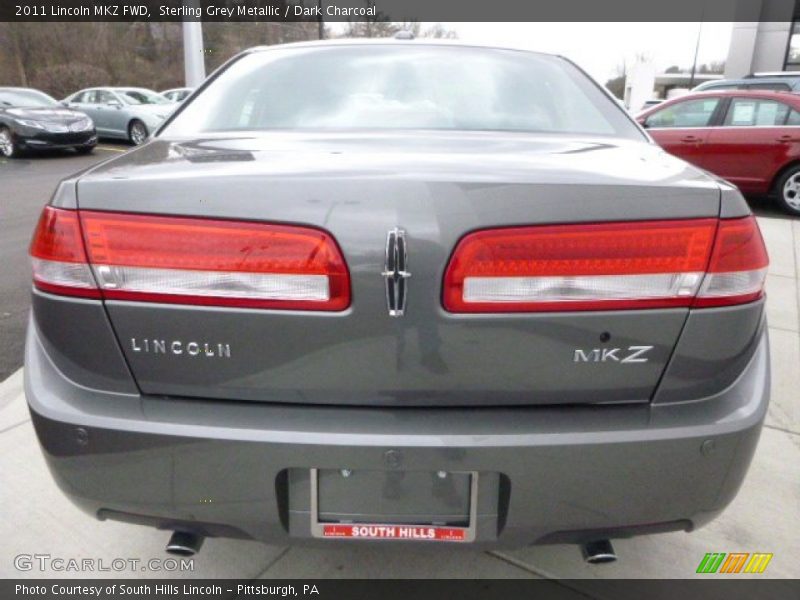 Sterling Grey Metallic / Dark Charcoal 2011 Lincoln MKZ FWD