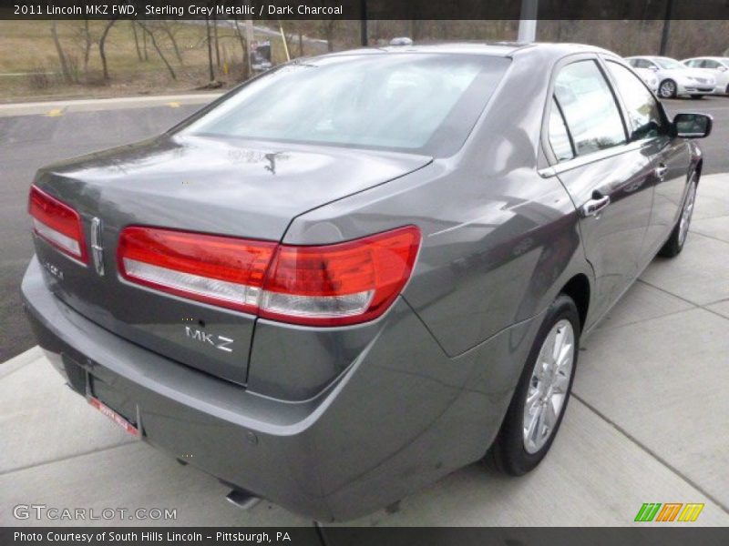 Sterling Grey Metallic / Dark Charcoal 2011 Lincoln MKZ FWD
