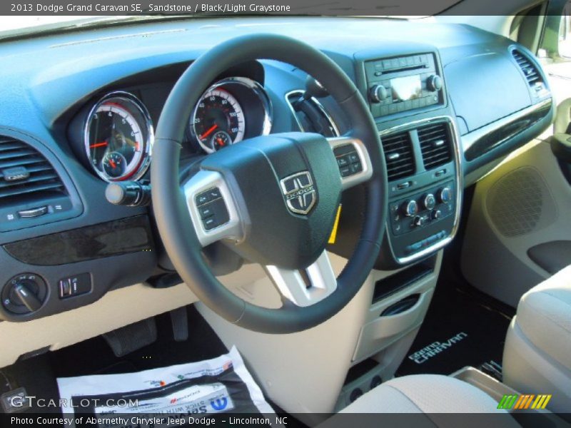 Sandstone / Black/Light Graystone 2013 Dodge Grand Caravan SE