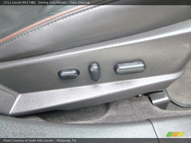 Sterling Grey Metallic / Dark Charcoal 2011 Lincoln MKZ FWD