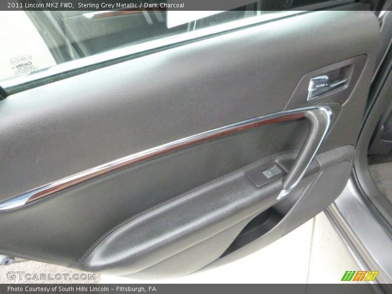 Sterling Grey Metallic / Dark Charcoal 2011 Lincoln MKZ FWD