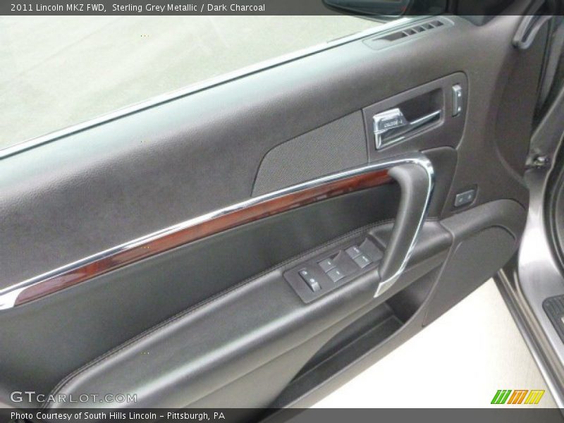 Sterling Grey Metallic / Dark Charcoal 2011 Lincoln MKZ FWD
