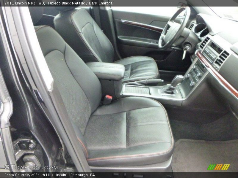 Tuxedo Black Metallic / Dark Charcoal 2011 Lincoln MKZ FWD