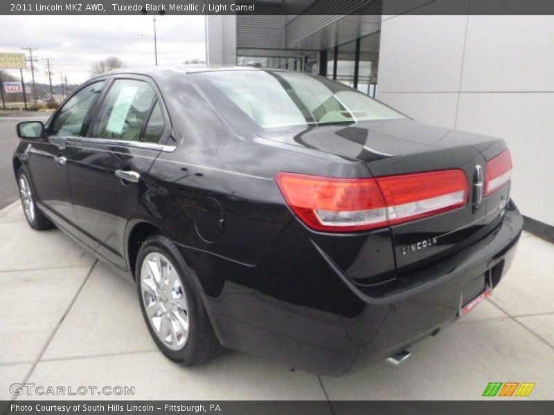 Tuxedo Black Metallic / Light Camel 2011 Lincoln MKZ AWD