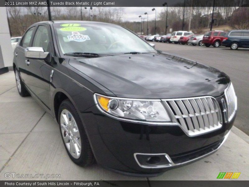 Tuxedo Black Metallic / Light Camel 2011 Lincoln MKZ AWD