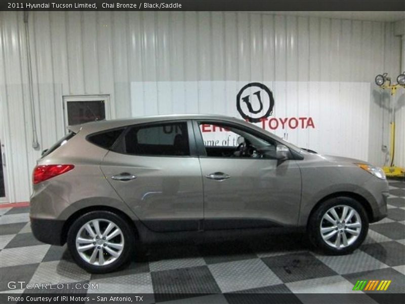 Chai Bronze / Black/Saddle 2011 Hyundai Tucson Limited