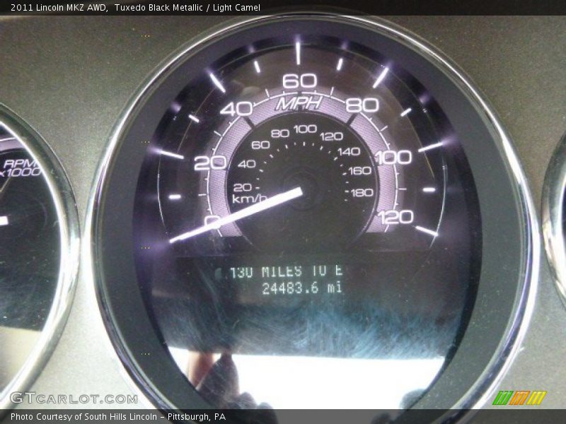 Tuxedo Black Metallic / Light Camel 2011 Lincoln MKZ AWD