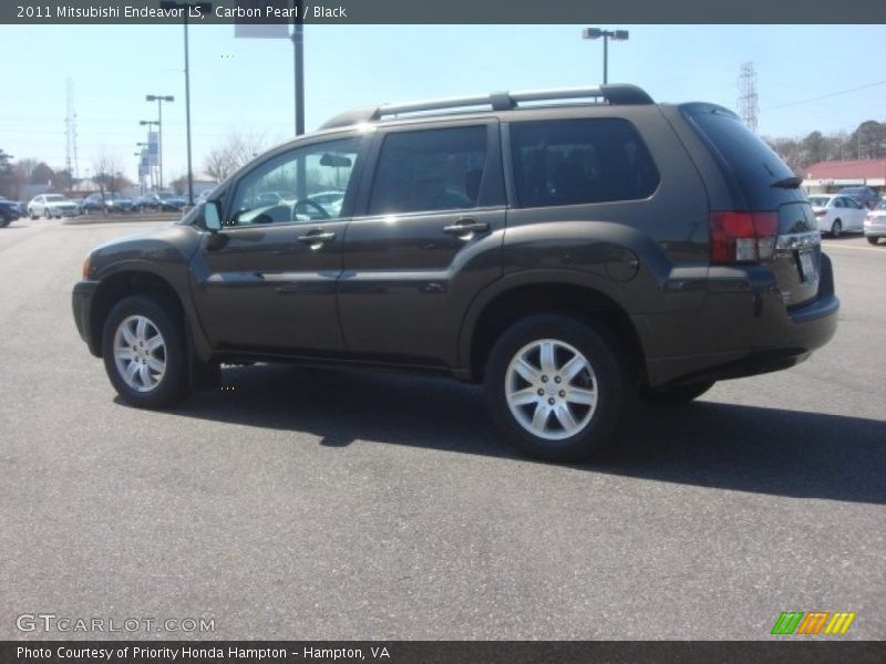 Carbon Pearl / Black 2011 Mitsubishi Endeavor LS