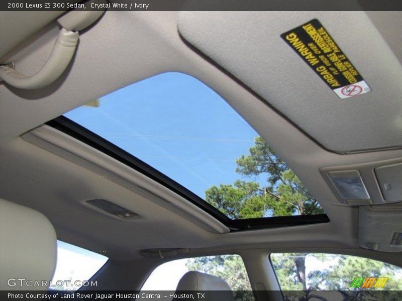 Crystal White / Ivory 2000 Lexus ES 300 Sedan