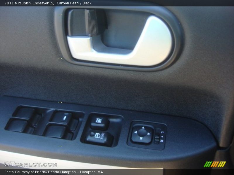 Carbon Pearl / Black 2011 Mitsubishi Endeavor LS