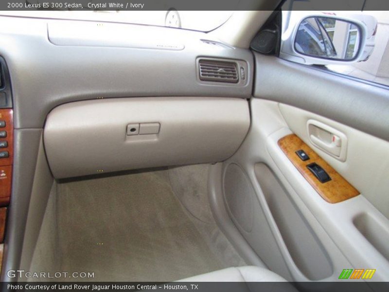 Crystal White / Ivory 2000 Lexus ES 300 Sedan