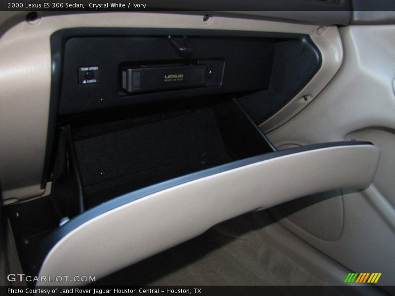 Crystal White / Ivory 2000 Lexus ES 300 Sedan