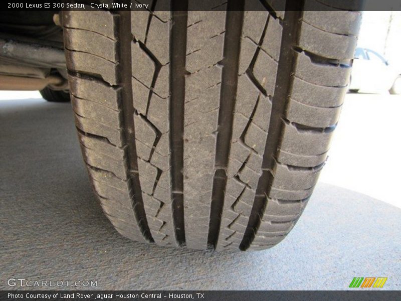 Crystal White / Ivory 2000 Lexus ES 300 Sedan