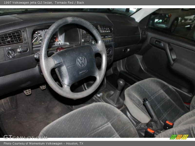 Tornado Red / Black 1997 Volkswagen Jetta GLS Sedan