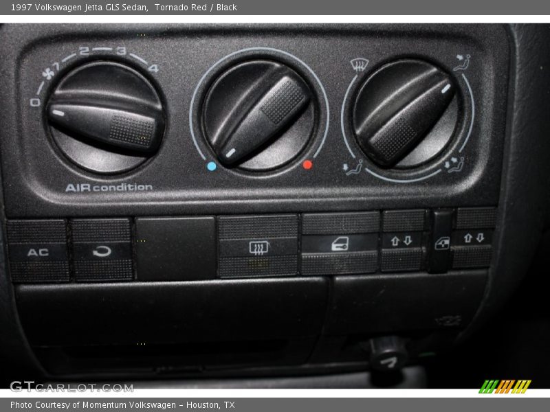 Tornado Red / Black 1997 Volkswagen Jetta GLS Sedan