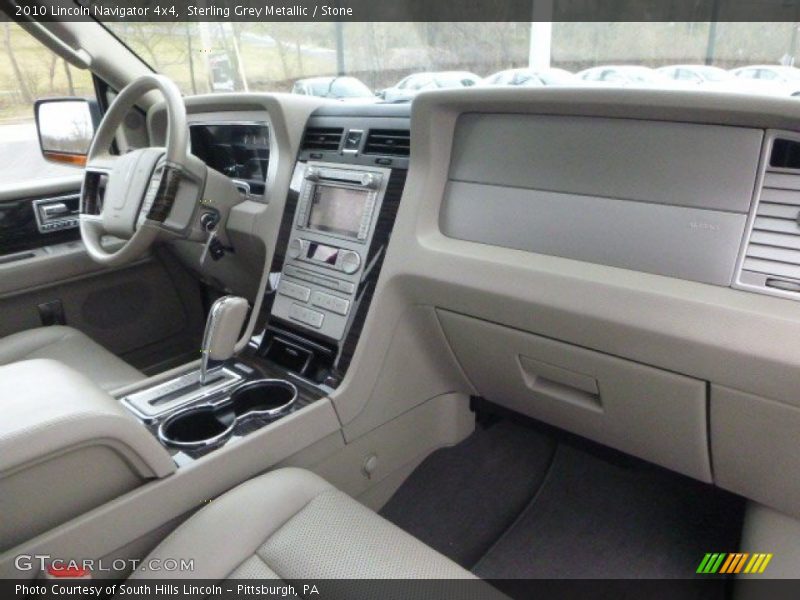 Sterling Grey Metallic / Stone 2010 Lincoln Navigator 4x4