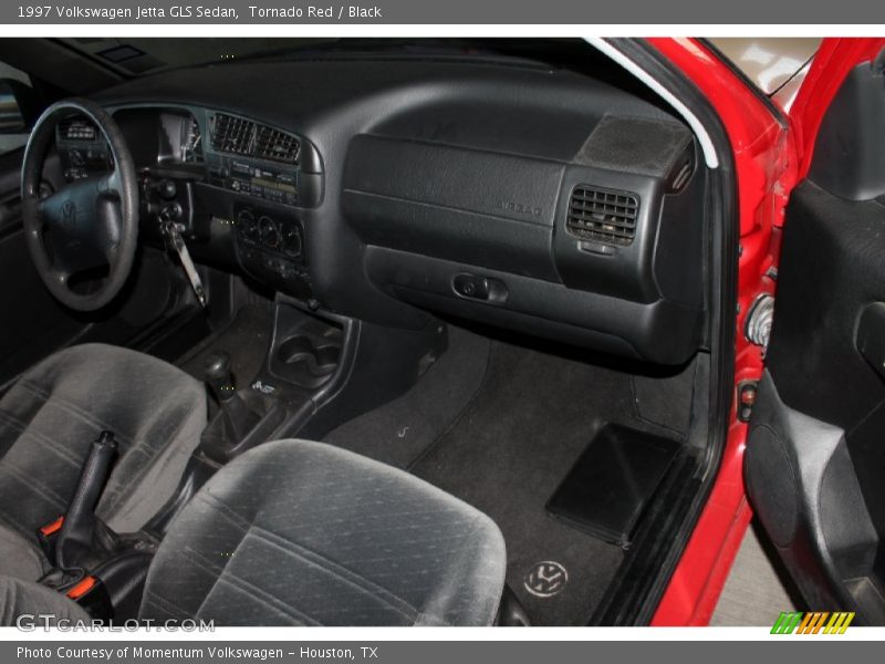 Tornado Red / Black 1997 Volkswagen Jetta GLS Sedan