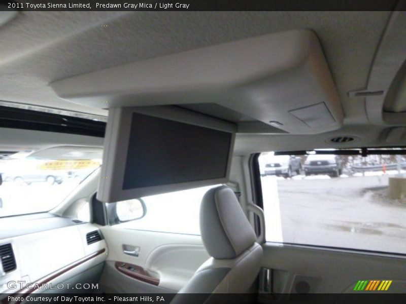 Predawn Gray Mica / Light Gray 2011 Toyota Sienna Limited