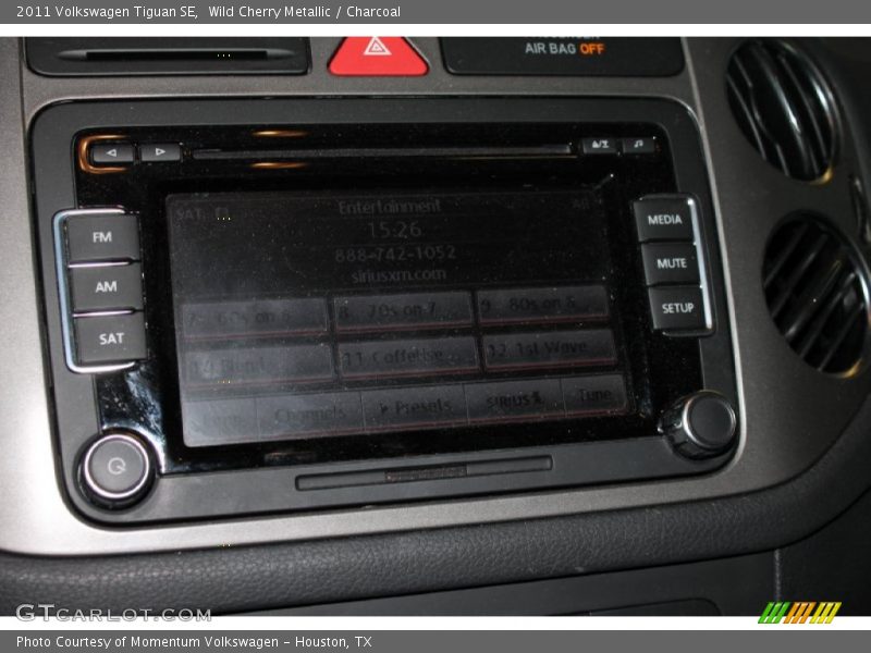 Wild Cherry Metallic / Charcoal 2011 Volkswagen Tiguan SE