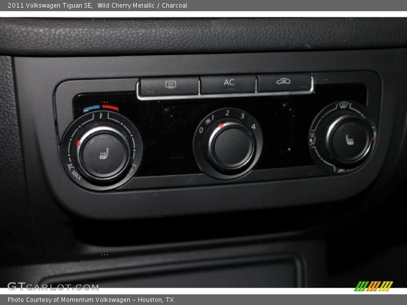 Wild Cherry Metallic / Charcoal 2011 Volkswagen Tiguan SE