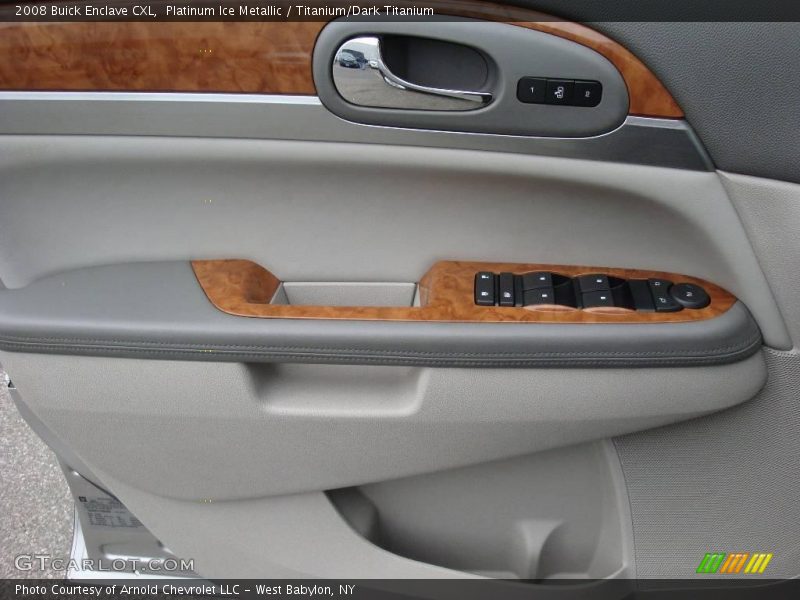Platinum Ice Metallic / Titanium/Dark Titanium 2008 Buick Enclave CXL