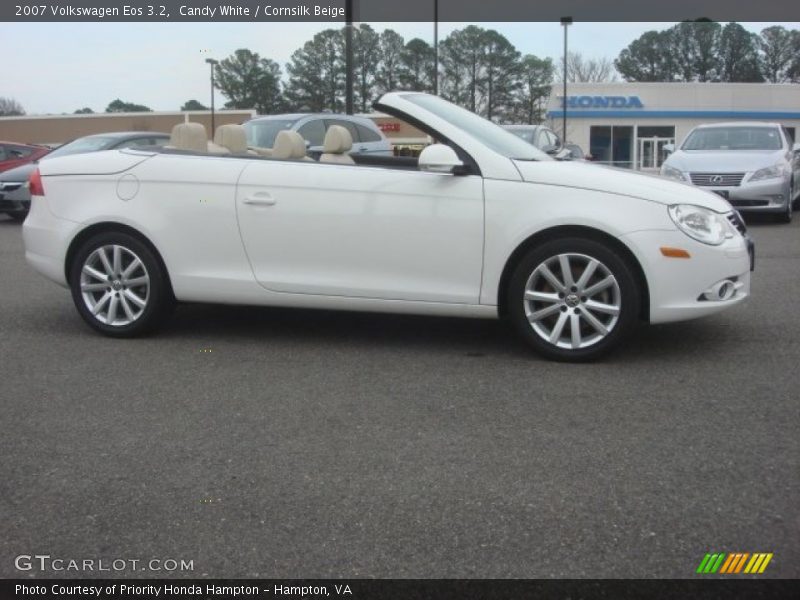 Candy White / Cornsilk Beige 2007 Volkswagen Eos 3.2