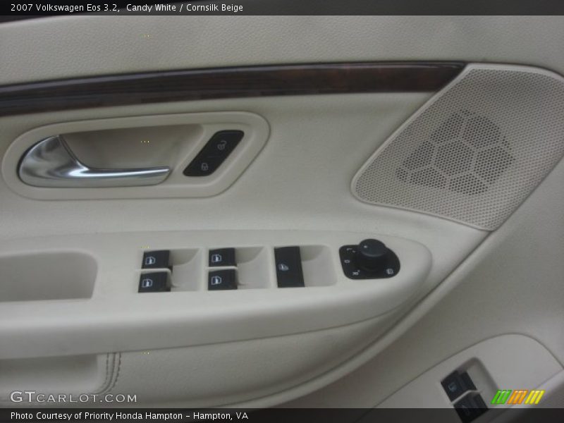 Candy White / Cornsilk Beige 2007 Volkswagen Eos 3.2
