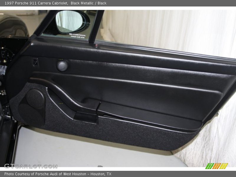 Door Panel of 1997 911 Carrera Cabriolet