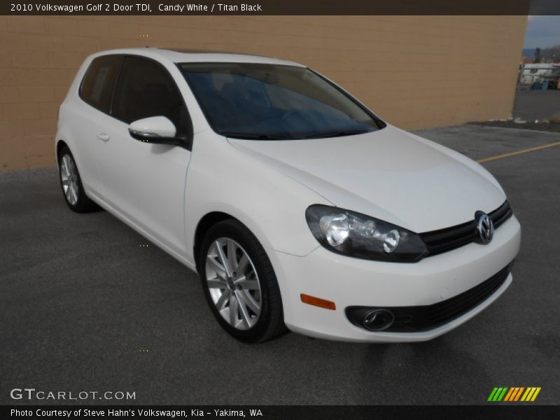 Candy White / Titan Black 2010 Volkswagen Golf 2 Door TDI